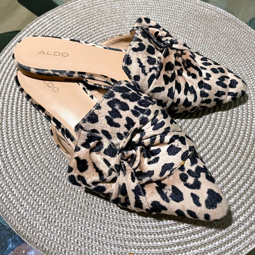 ALDO Velvet Leopard Wild Animal Print Pointed Loafer Flat Mules/Slides, Sz 8
